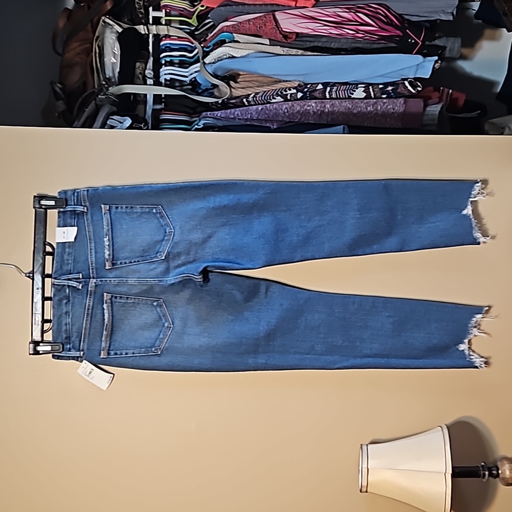 NWT Good American High-Rise Skinnyish Fit High-Rise Jeans - Picture 6 of 13